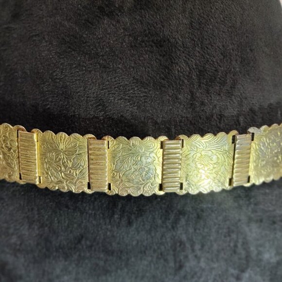 Vintage Unbranded Gold Metal Women's Belt Small - Picture 3 of 11